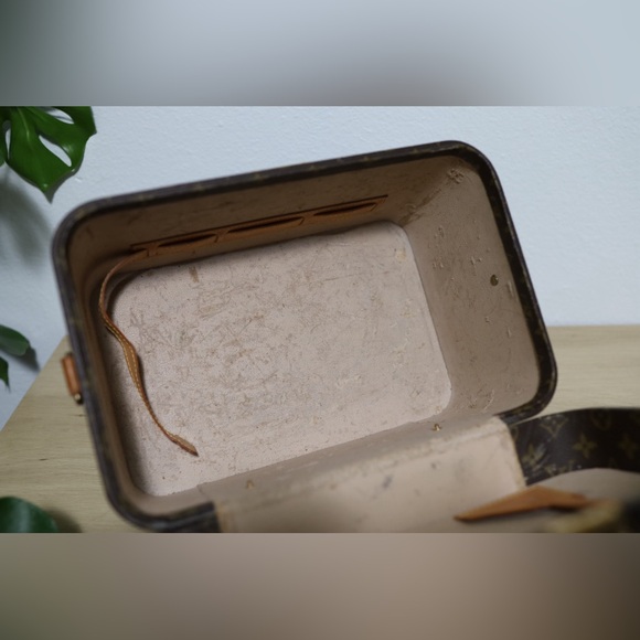 Louis Vuitton Beauty Cosmetic MakeUp Mono Hard Train Trunk Case Shoulder Bag Box - Picture 8 of 13